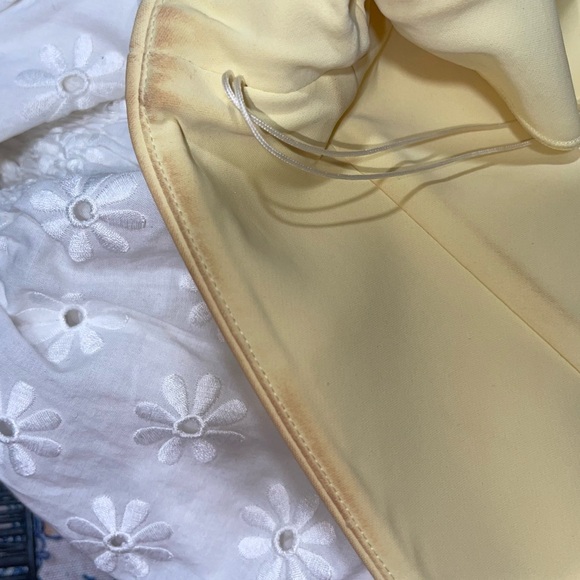 Acler | Anderson One-Shoulder Cady Crop Top In Yellow Size:  4 - Picture 7 of 7